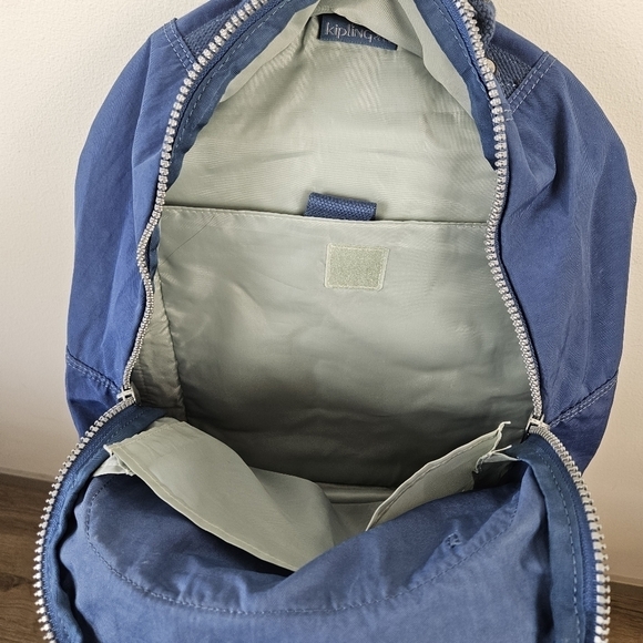 KIPLING Seoul Backpack Blue with Charm - Picture 9 of 11